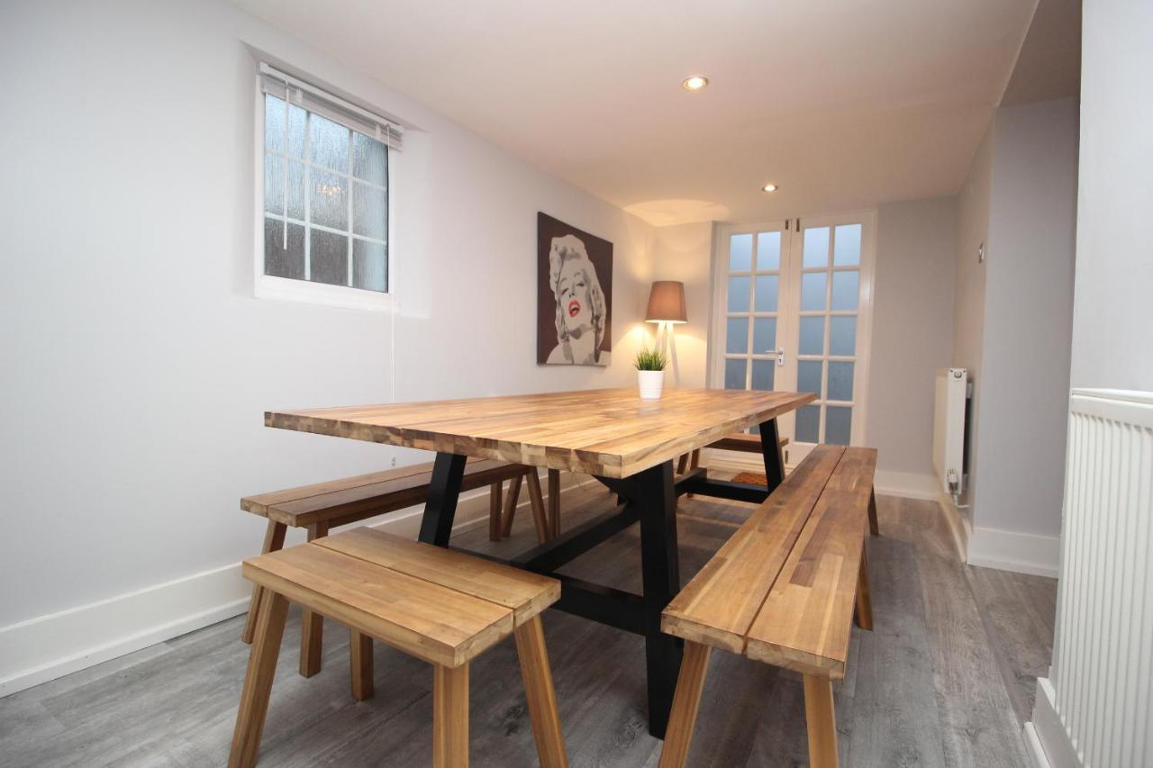 Holiday home Belmore Place, Charming Mews House, Town Centre Cheltenham